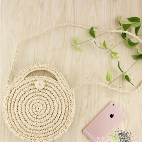 ✨2 LEFT✨NEW Woven Bag - Picture 3 of 7